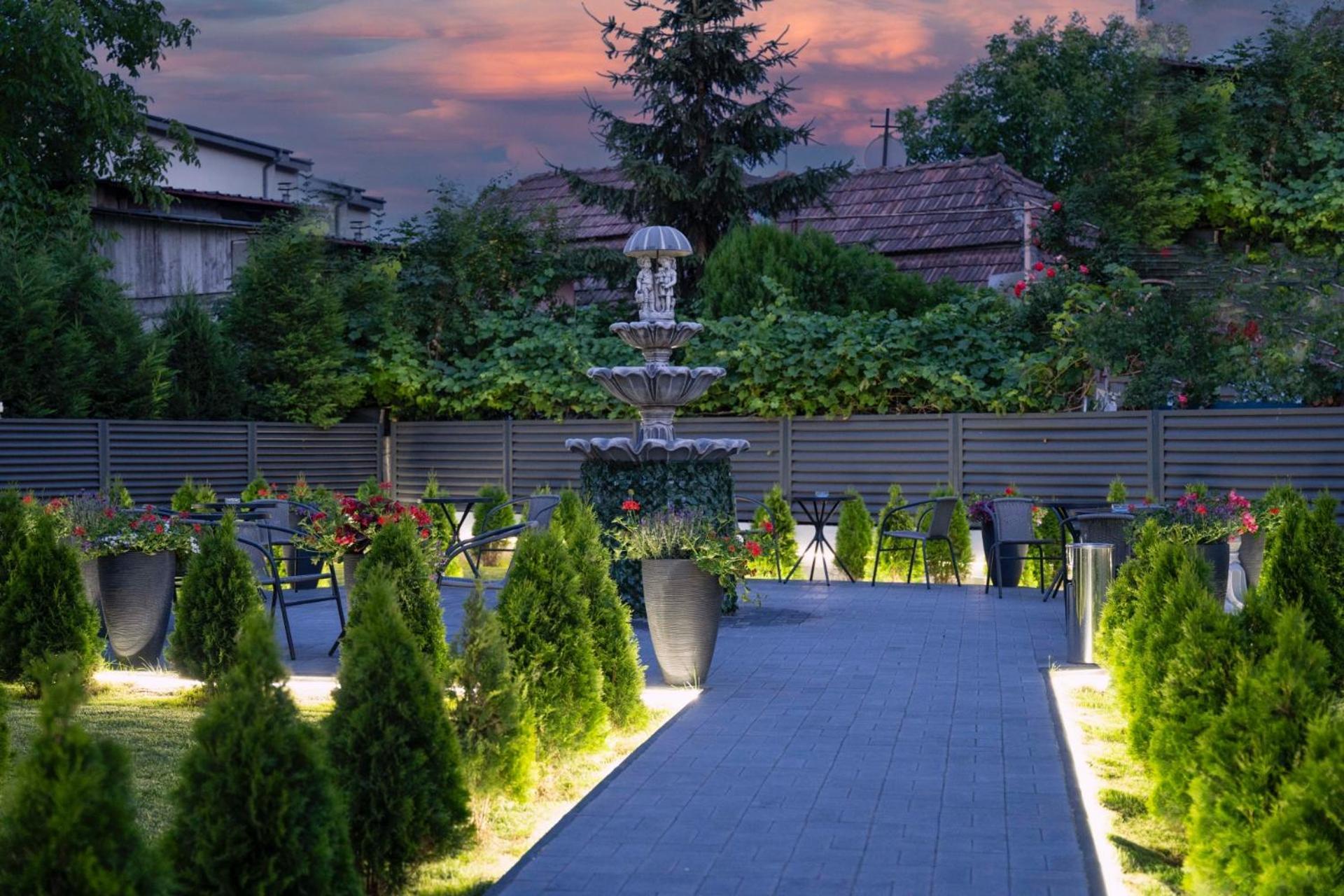 Fit Residence Κλουζ-Ναπόκα Εξωτερικό φωτογραφία