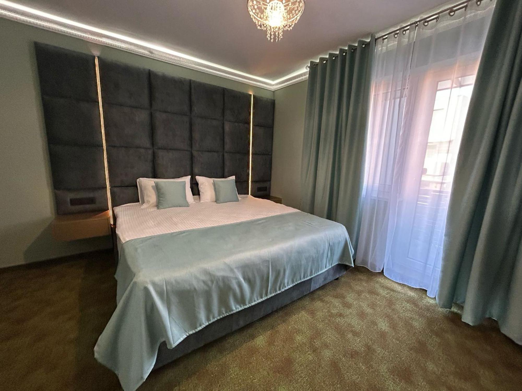 Fit Residence Κλουζ-Ναπόκα Εξωτερικό φωτογραφία